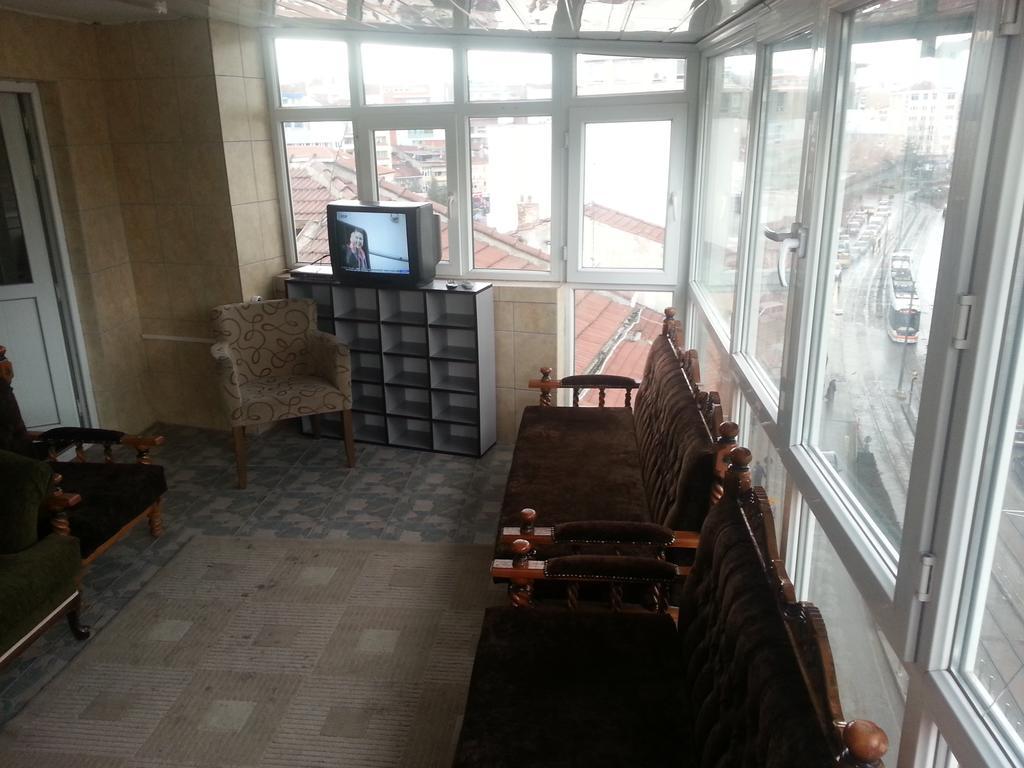 Bulvar Hostel Eskişehir Eksteriør billede